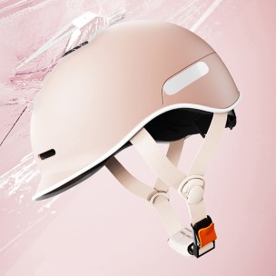 Cycling and Rollerblading Helmet Cycling and Rollerblading Helmet